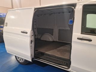 MERCEDES-BENZ Vito 114CDI furgon Pro larga 2022