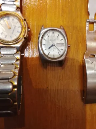 Lotto Orologi Seiko Tissot Vintage Ricambi