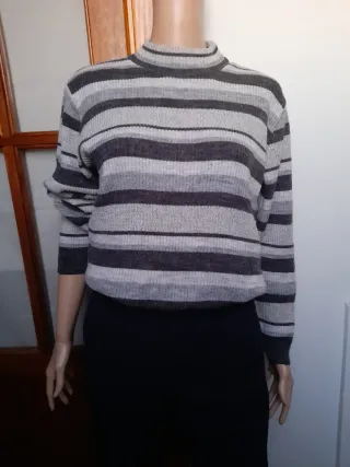 Jersey de punto rayas tonos grises