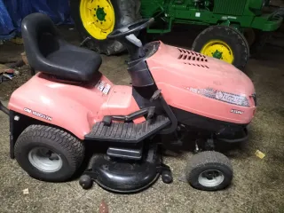 Tractor cortacésped oleo mac