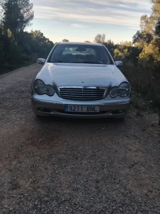 Mercedes-Benz Clase C 2001