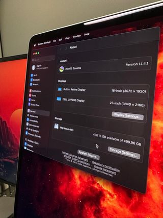 MacBook Pro i9 16GB RAM/500GB SSD/ 2019 16”