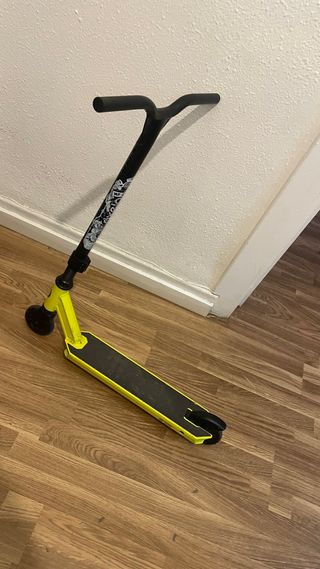 Patín Scooter Oxelo Amarillo