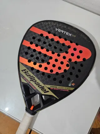 Pala Bullpadel Vertex 03