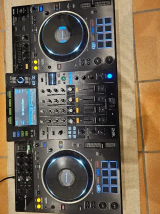 Controladora DJ Pioneer XDJ-XZ