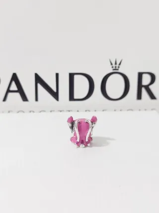 Charm Pandora Rosa y Plateado