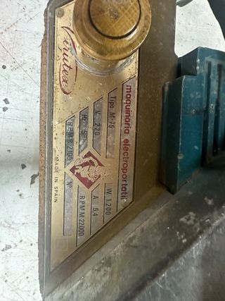 Lijadora de banda Virutex M-75