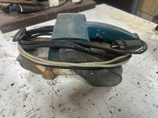 Lijadora de banda Virutex M-75