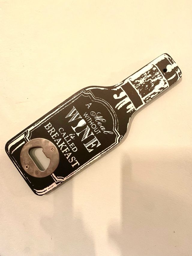 Set di 3 apribottiglie da parete