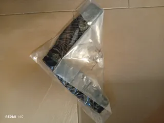 Gong V-Strap light piel