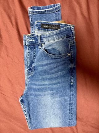 Pantalón vaquero Lefties azul claro