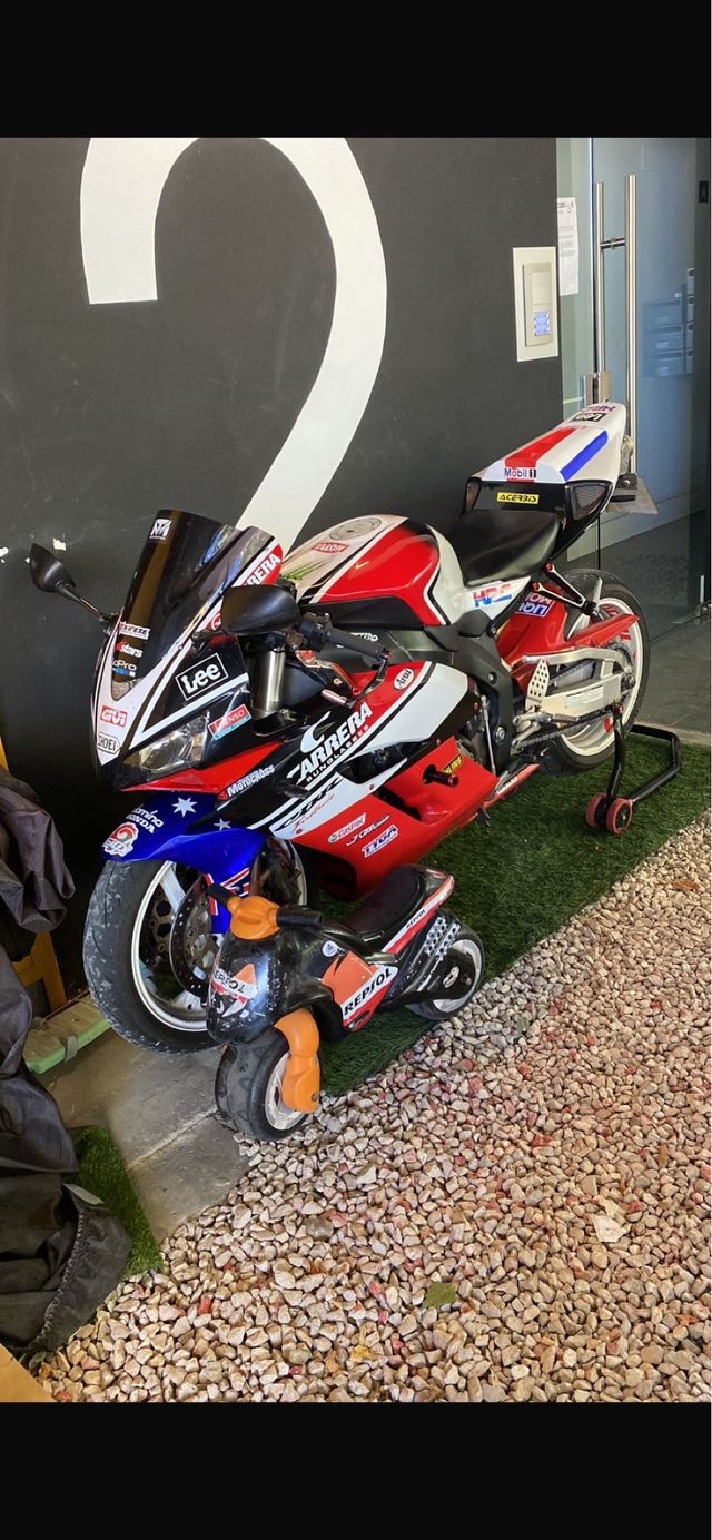 Honda CBR 1000RR 2004