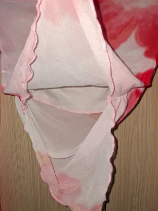 Top tul manga larga floral