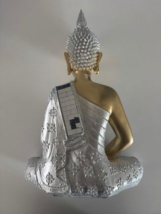 Figura Buda Sentado Dorado y Plateado