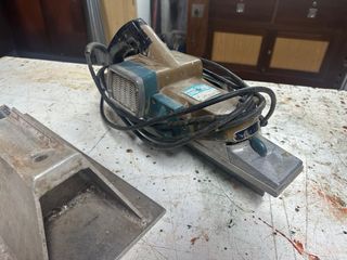 Cepillo eléctrico Virutex B-65