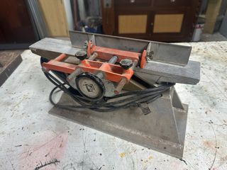 Cepillo eléctrico Virutex B-65