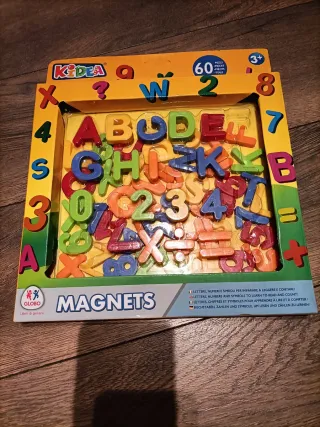Lettere e numeri magnetici Kidea 60 pezzi