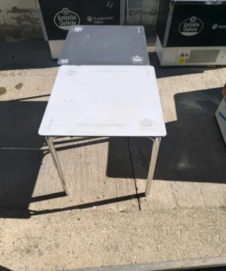 Sillas y mesas terraza hostelería