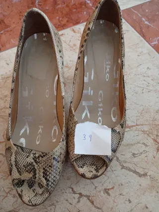Zapatos Giko Tacón Animal Print Talla 39