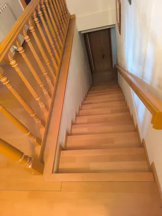 Barandilla de madera de haya