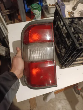 Piloto Faro Trasero Patrol Y61 Gris