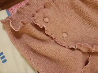 Chaqueta Zara rosa con volantes