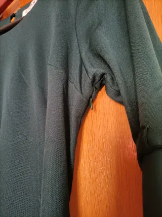 Vestido largo verde elegante con encaje talla 42