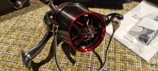 Daiwa Tournament Surf LG006PE + Bobine MV