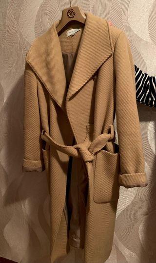 Abrigo largo paño beige