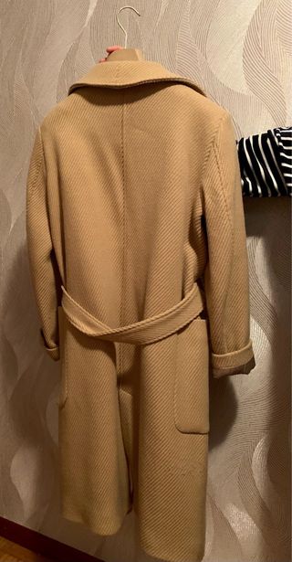 Abrigo largo paño beige