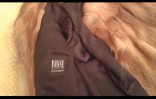 Chaquetón de piel marrón y naranja