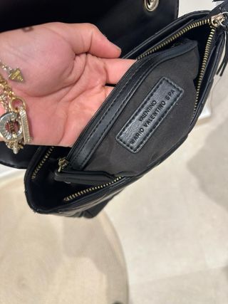 Bolso Valentino Negro Acolchado Cadena
