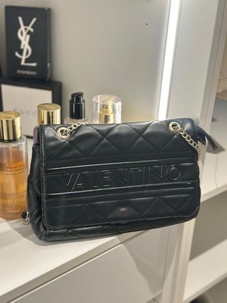 Bolso Valentino Negro Acolchado Cadena
