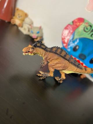 Figurina Acrocanthosaurus