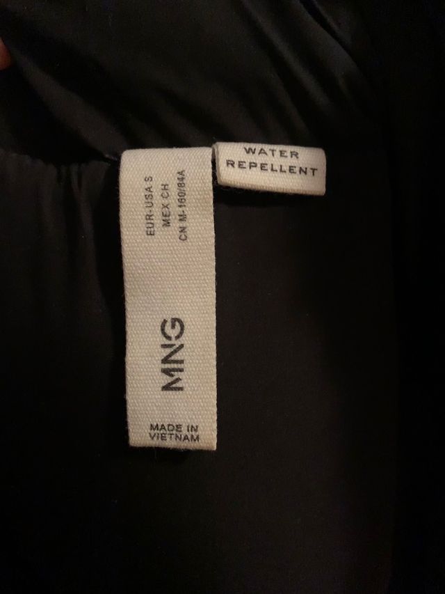 Chaleco acolchado negro ancho