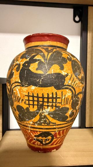 Jarrón ceramica antiguo griego pintado a mano