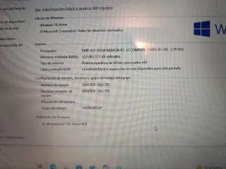Ordenador portátil HP negro y rojo