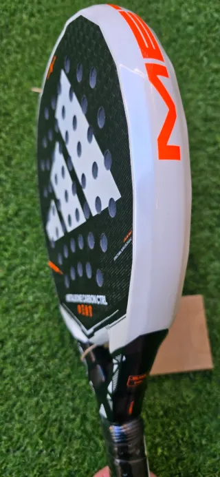 Adidas Metalbone Carbon Ctrl 2026