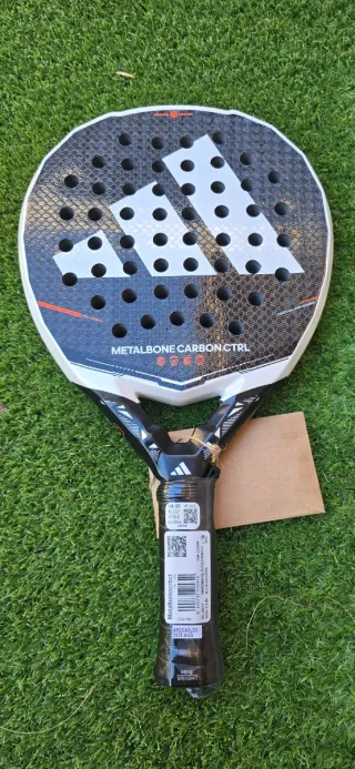 Adidas Metalbone Carbon Ctrl 2026