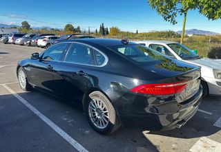 Jaguar XF 2017  180Cv