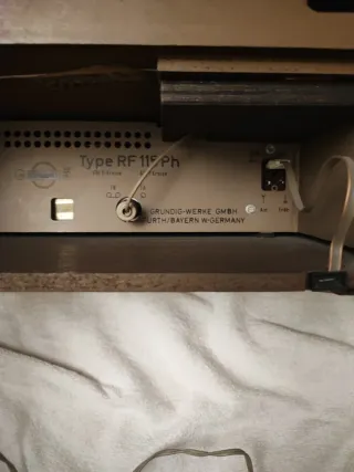 Radio Tocadiscos Grundig RF 115 Ph Marrón/Plata