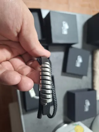 Pulsera Hombre Lotus Cuero y Acero