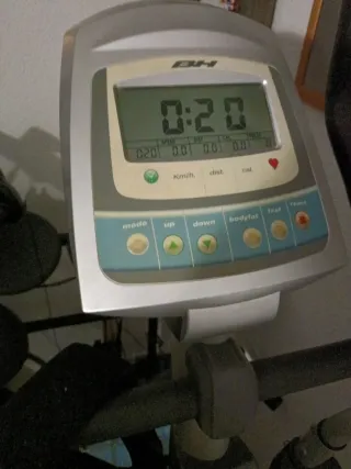 Bicicleta Elíptica BH Spyro