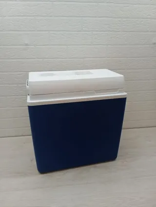 Nevera eléctrica MOBICOOL MM24