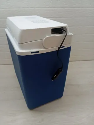 Nevera eléctrica MOBICOOL MM24