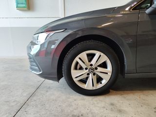 Volkswagen Golf 2024