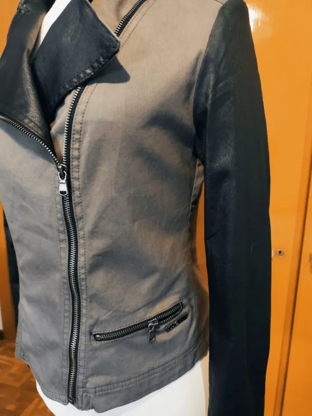 Chaqueta Liu Jo nueva TM