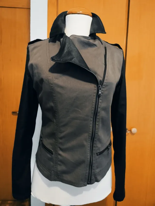 Chaqueta Liu Jo nueva TM