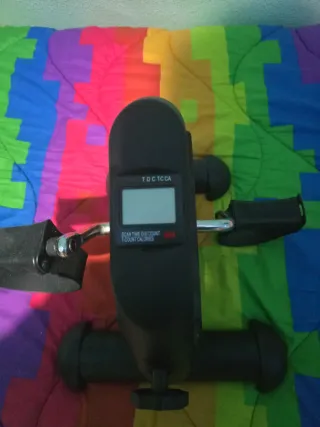 Bicicleta estática para ejercicios sentado