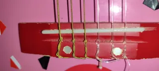 Guitarra infantil rosa de madera BONTEMPI